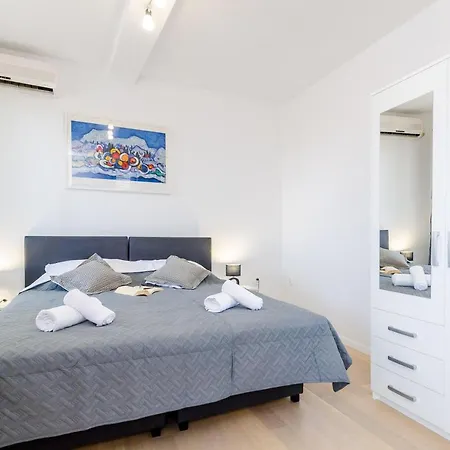 Lägenhet Miracle - Comfort Studio With Terrace And City View Dubrovnik