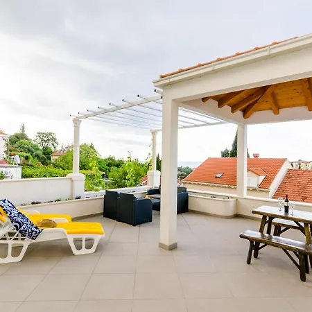 Miracle - Comfort Studio With Terrace And City View