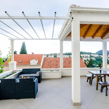 Miracle - Comfort Studio With Terrace And City View Apartman *