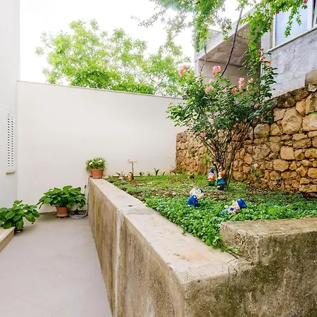 Miracle - Comfort Studio With Terrace And City View